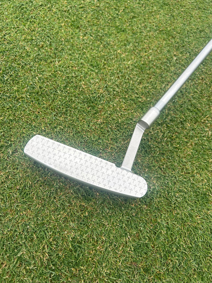REV 1 Putter - Blade